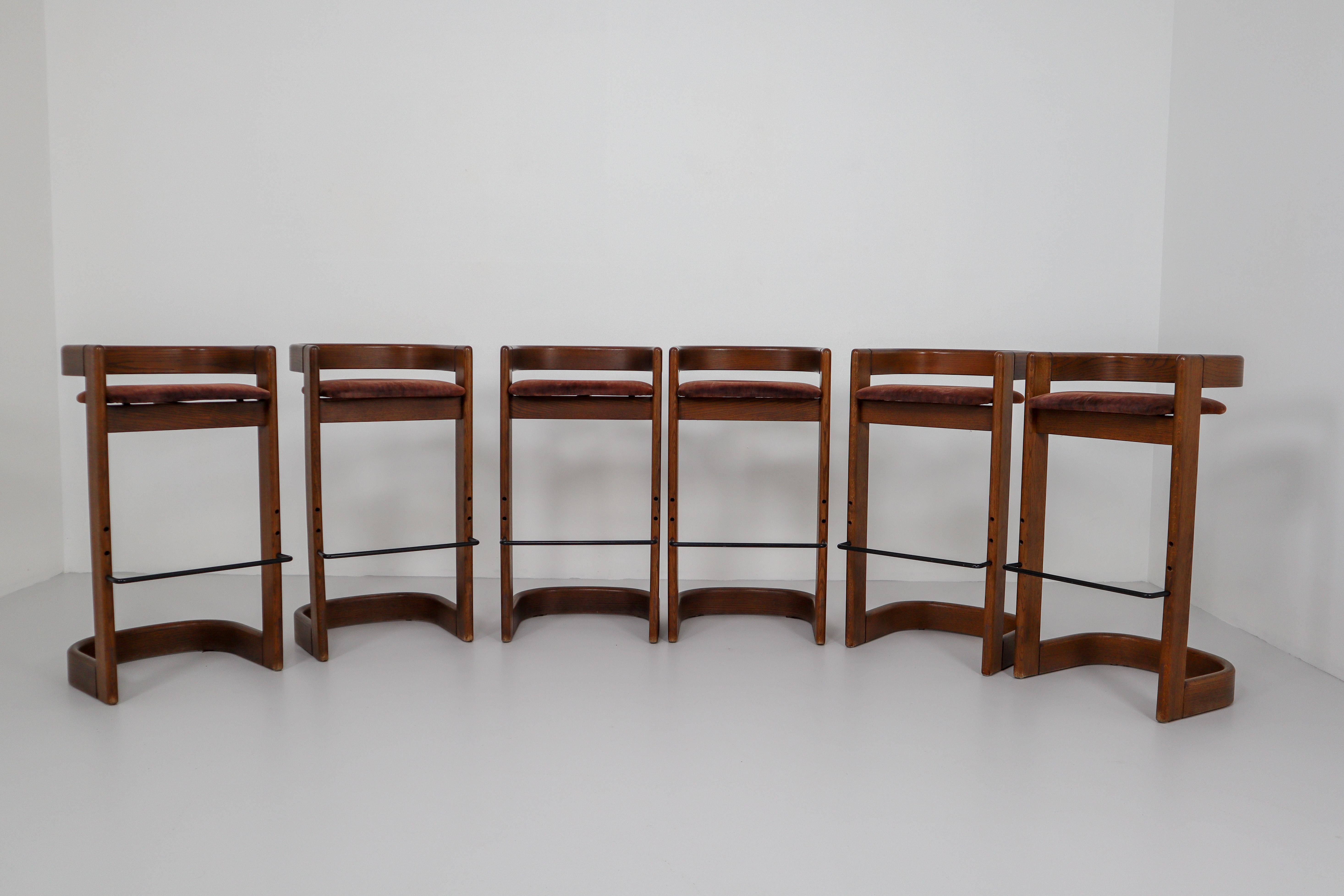 Vintage Mid-Century Modern oak bentwood bar stools in original brown fabric, Belgium, 1970s.
      