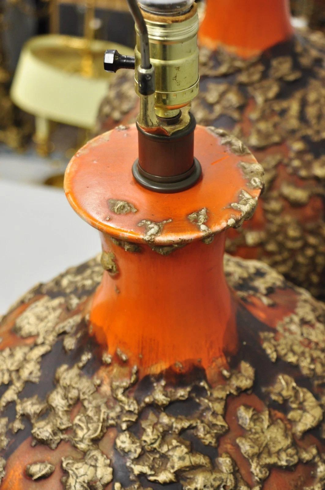 Vintage Mid Century Modern Orange Drip Lava Glaze Große Keramik Tischlampe Paar im Angebot 3