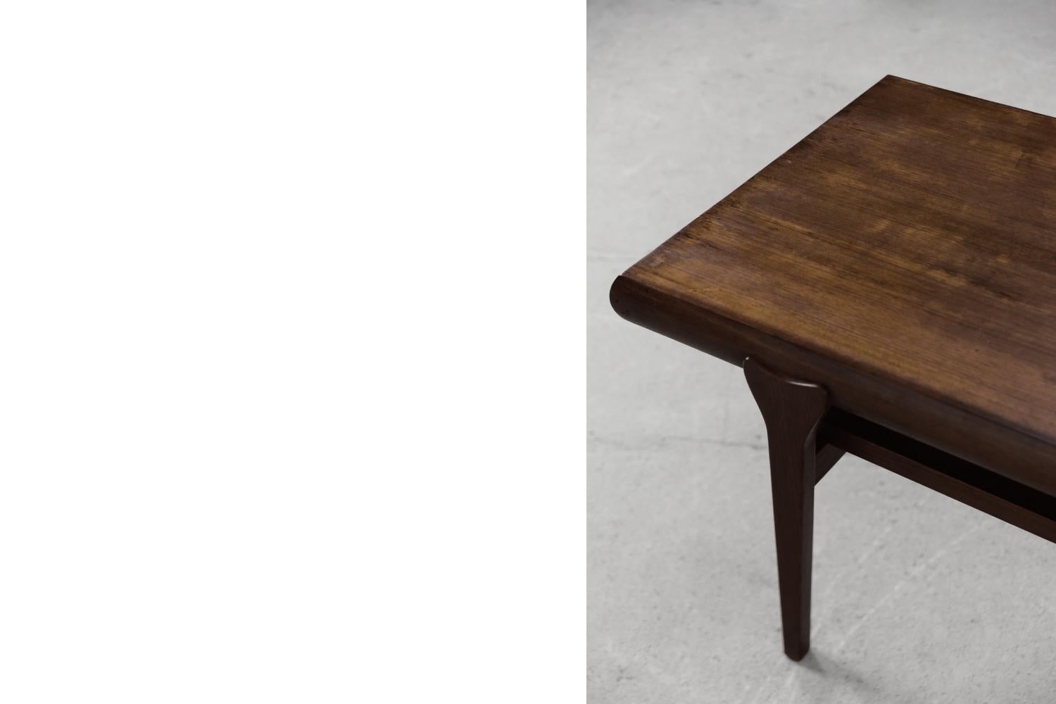 Vintage Mid-century Modern Scandinavian Extendable Teak Coffee Table with Drawer For Sale 6