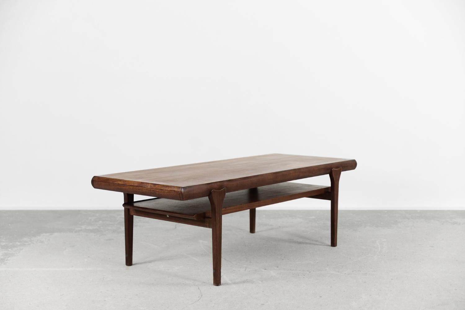 Danish Vintage Mid-century Modern Scandinavian Extendable Teak Coffee Table with Drawer For Sale