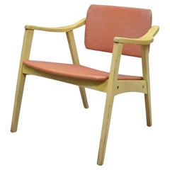 Vintage Mid Century Modern Poltrona in vinile rosa e legno biondo con schienale girevole