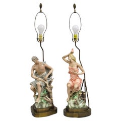 Pareja de lámparas de mesa gitanas de porcelana vintage de mediados del siglo XX