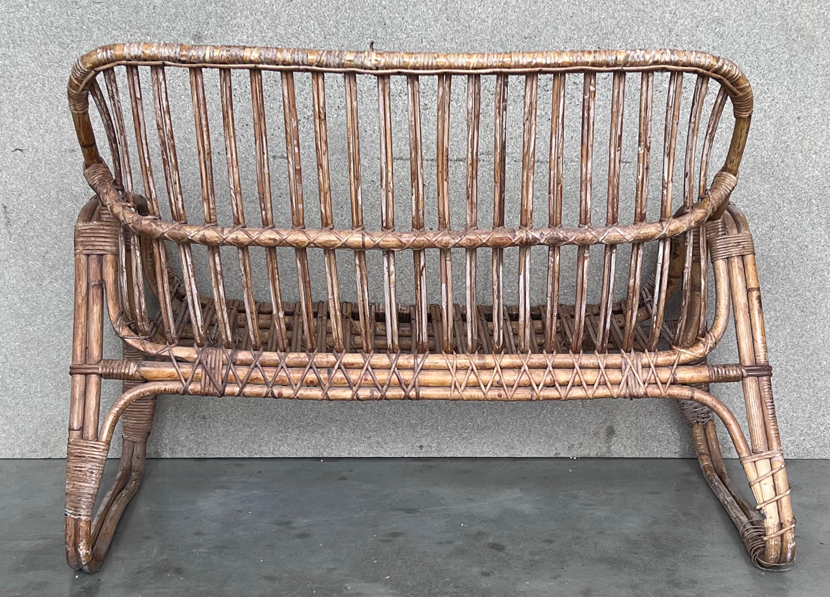 Vintage Mid-Century Modern Rattan and Bamboo Love Seat or Sofa, 1960s For Sale 4