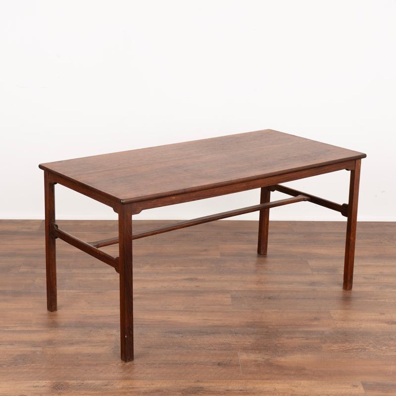 Vintage Mid-Century Modern Rosewood Coffee Table from Denmark In Good Condition For Sale In Round Top, TX