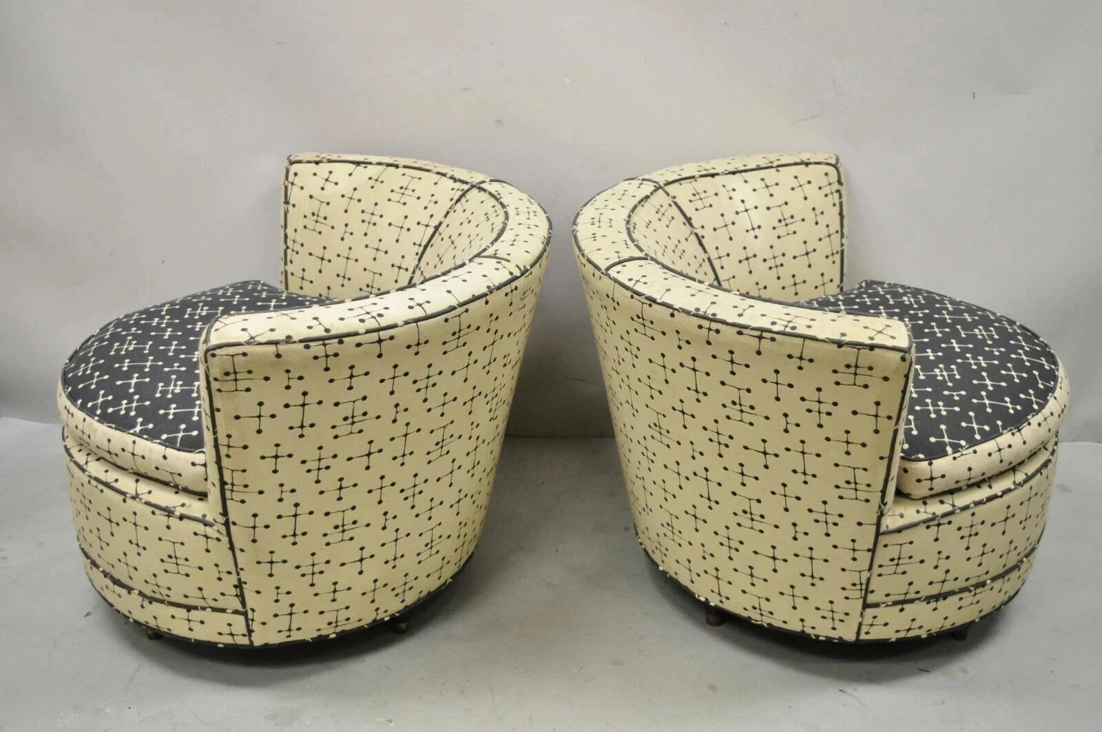 Vintage Mid Century Modern Sillones Club Lounge Redondos Tapizados - Pareja Moderno de mediados de siglo en venta