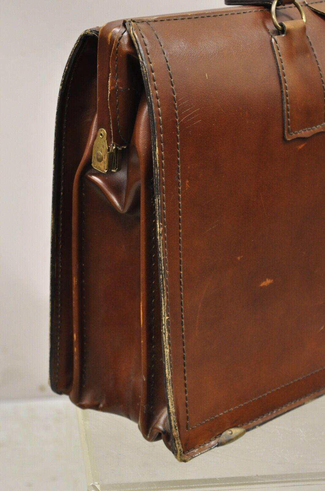 20th Century Vintage Mid-Century Modern Saddle Leather Briefcase Case by Lion Leather Prods For Sale