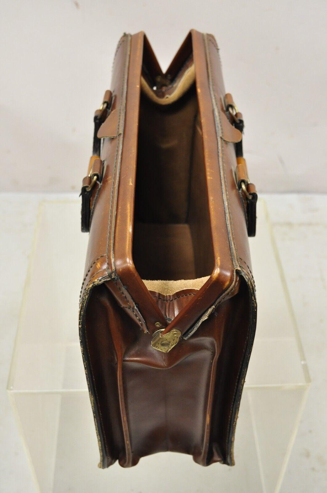 Vintage-Aktentasche/Etui aus Sattelleder von Lion Leather Prods, Mid-Century Modern (20. Jahrhundert) im Angebot