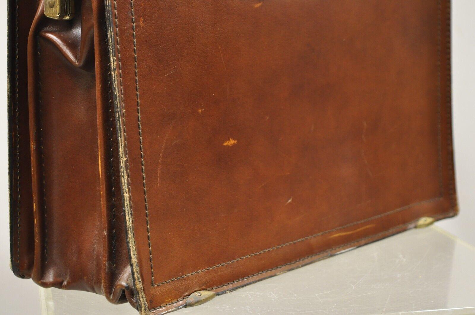 Vintage Mid-Century Modern Saddle Leather Briefcase Case by Lion Leather Prods For Sale 4