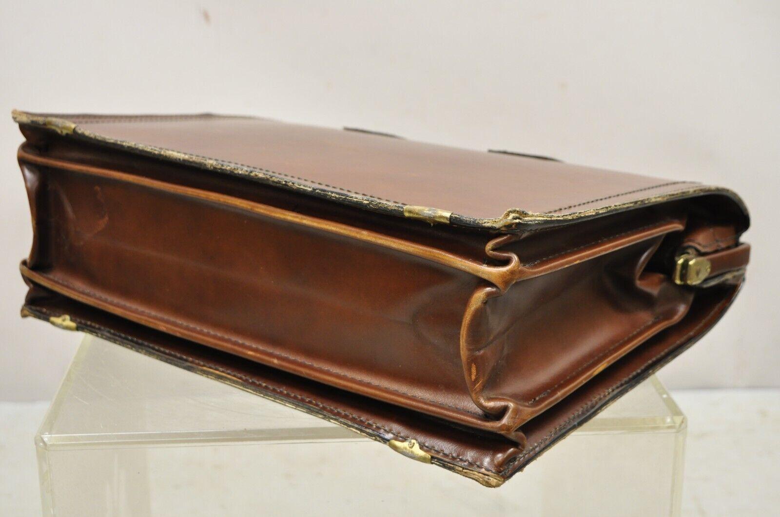 Vintage Mid-Century Modern Saddle Leather Briefcase Case by Lion Leather Prods For Sale 5