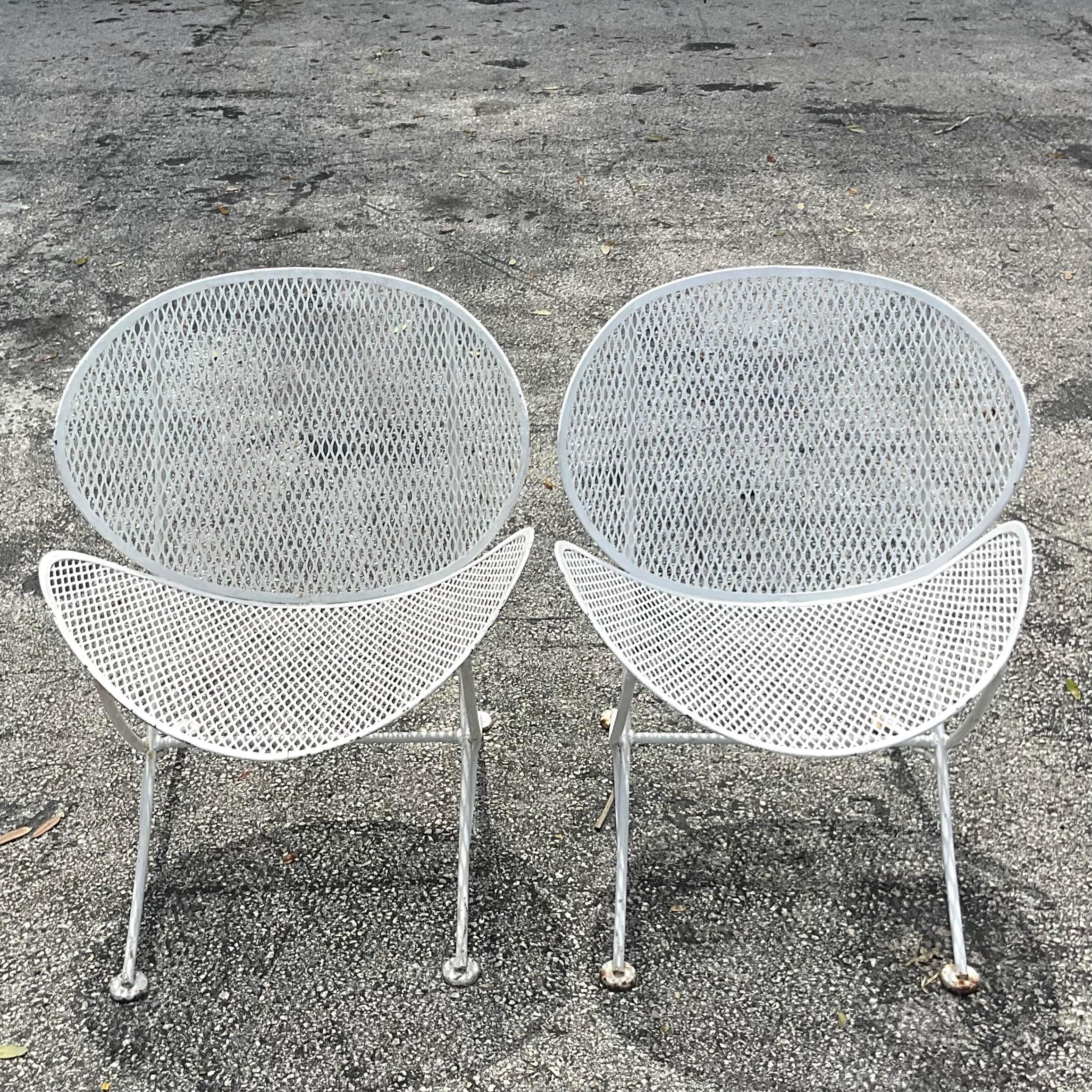 Vintage Mid-Century Modern Salterini Wrought Iron “Orange Slice” Chairs - a Pair For Sale 3