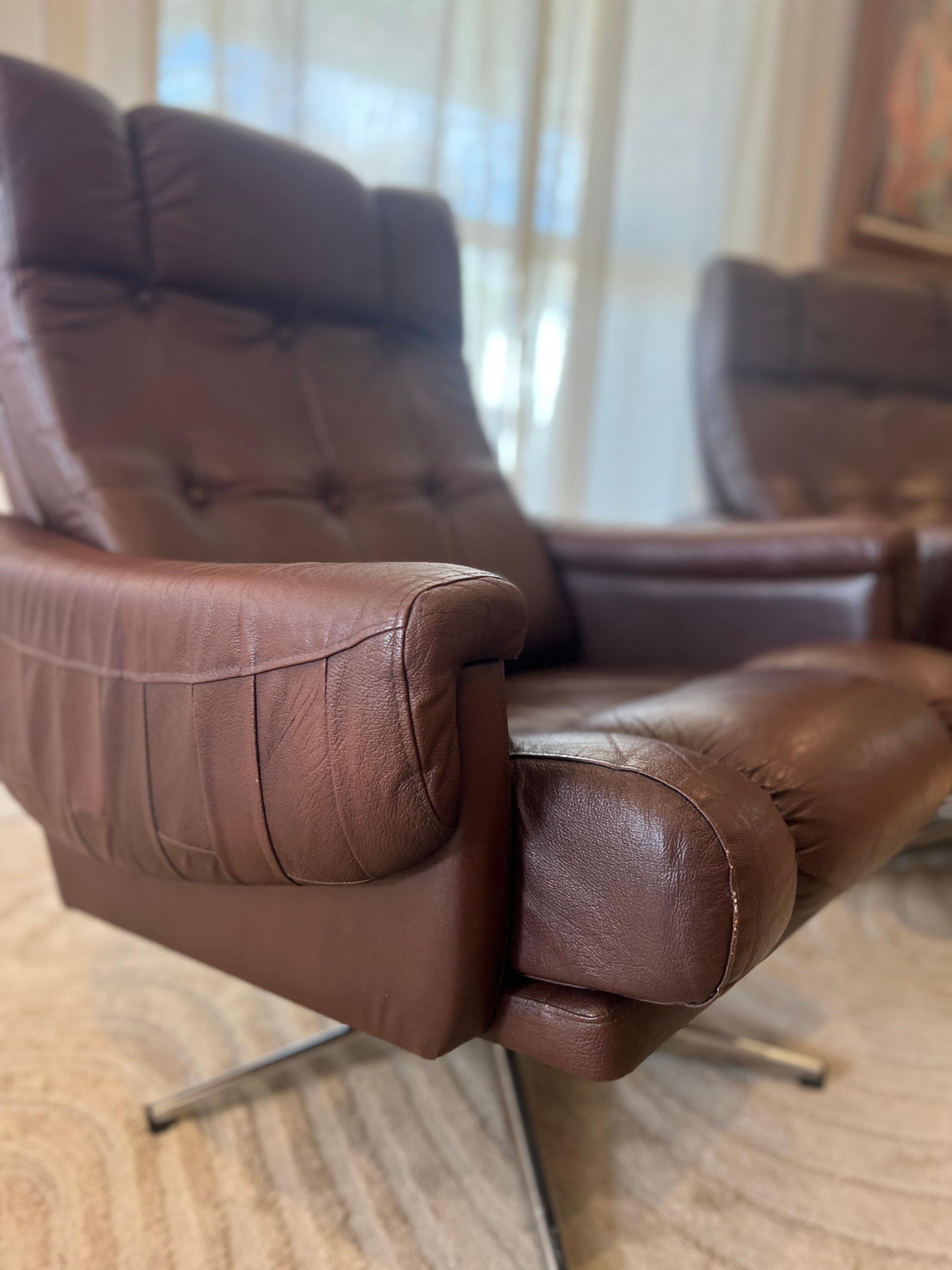 Late 20th Century Vintage Mid-Century Modern Scandinavian Brown Leather Swivel Lounge Chairs