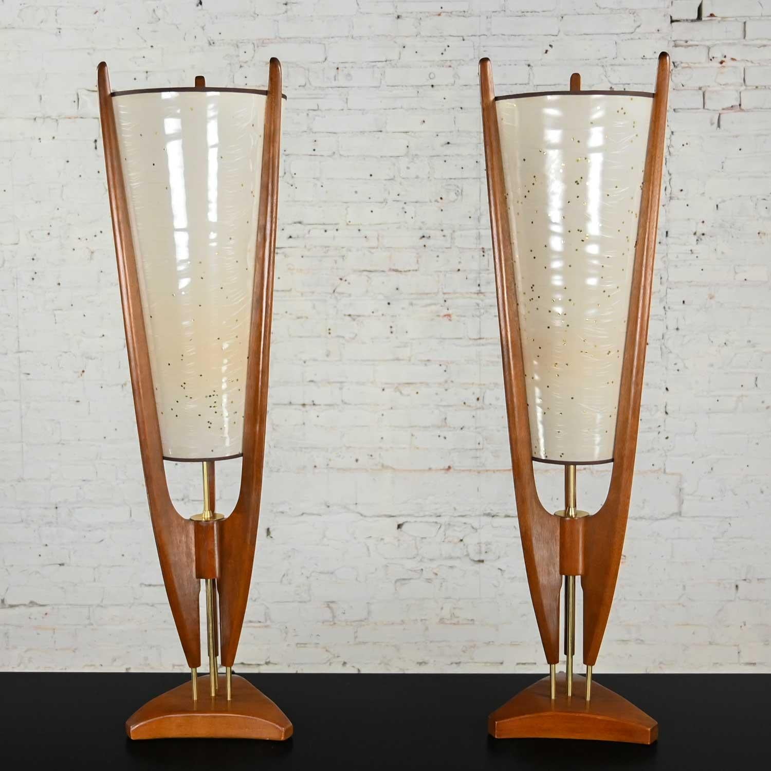 Vintage Mid Century Modern Sculpted Cone Table Lamps Arthur Jacobs for Modeline 6