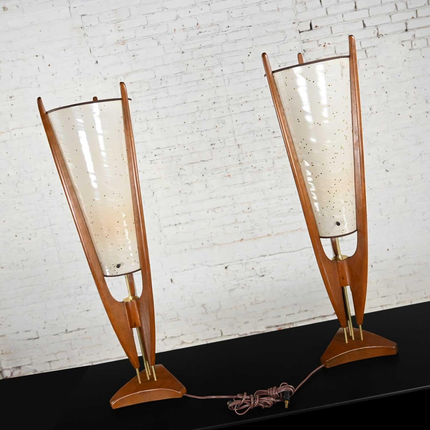 American Vintage Mid Century Modern Sculpted Cone Table Lamps Arthur Jacobs for Modeline