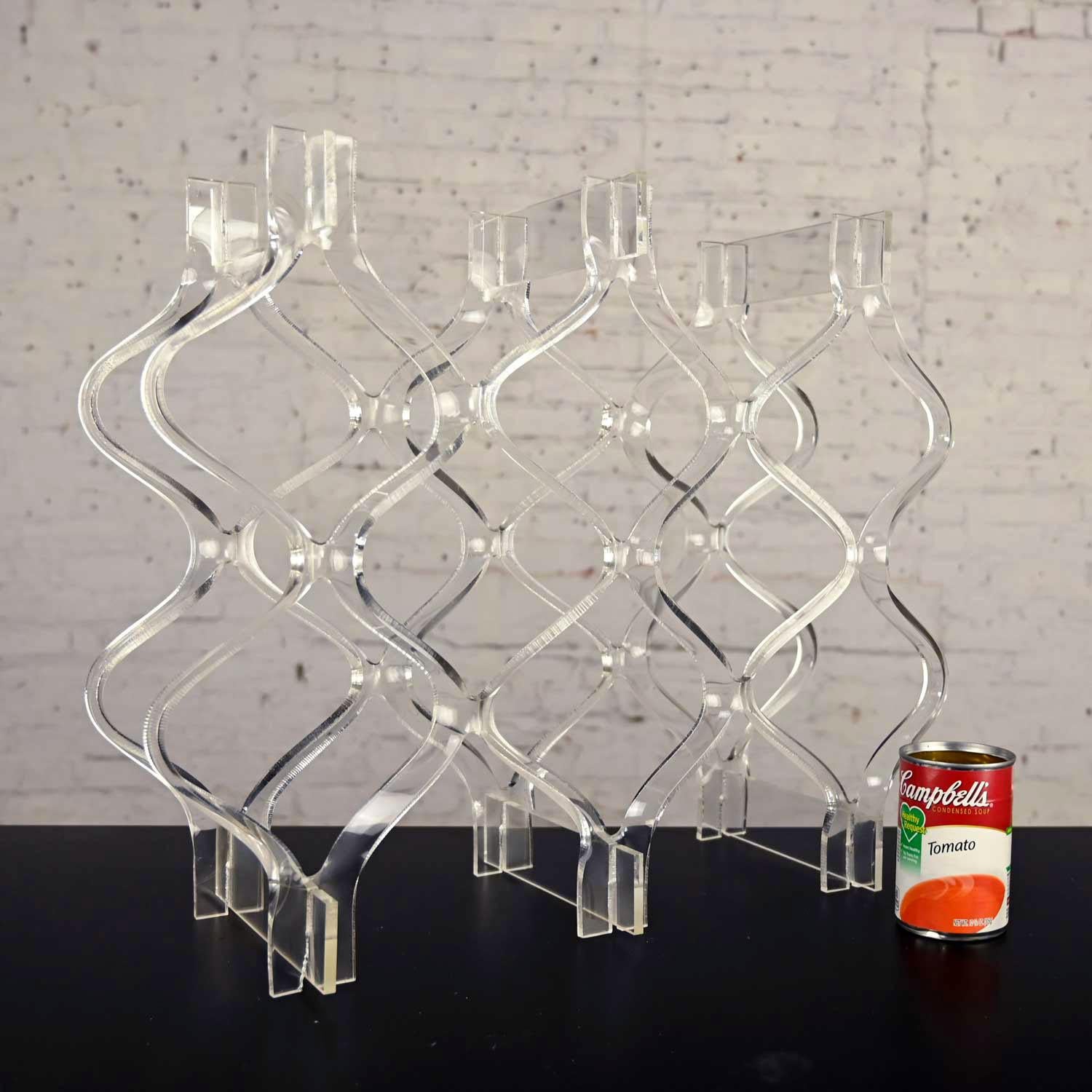 Vintage Mid-Century Modern Sculpted Lucite or Plexiglass Wine Rack For Sale 11