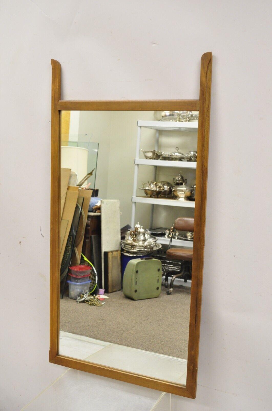 Vintage Mid Century Modern Sculpted Walnut Finial Modernist Wall Mirror For Sale 3