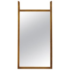 Espejo de pared modernista vintage de mediados del siglo XX con remate de nogal esculpido