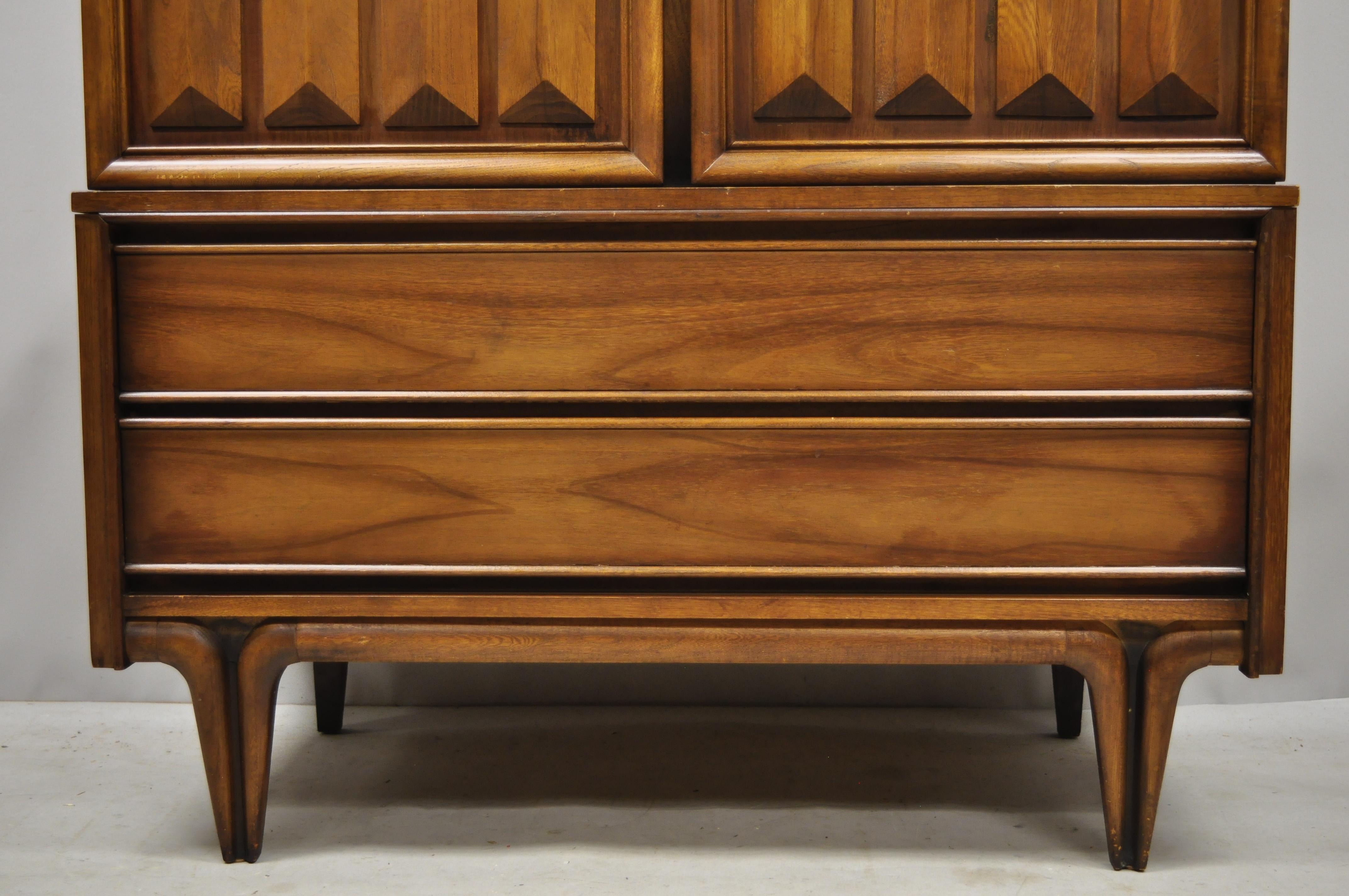 Vintage Mid-Century Modern Sculpted Walnut V-Leg Tall Chest Dresser Cabinet For Sale 3