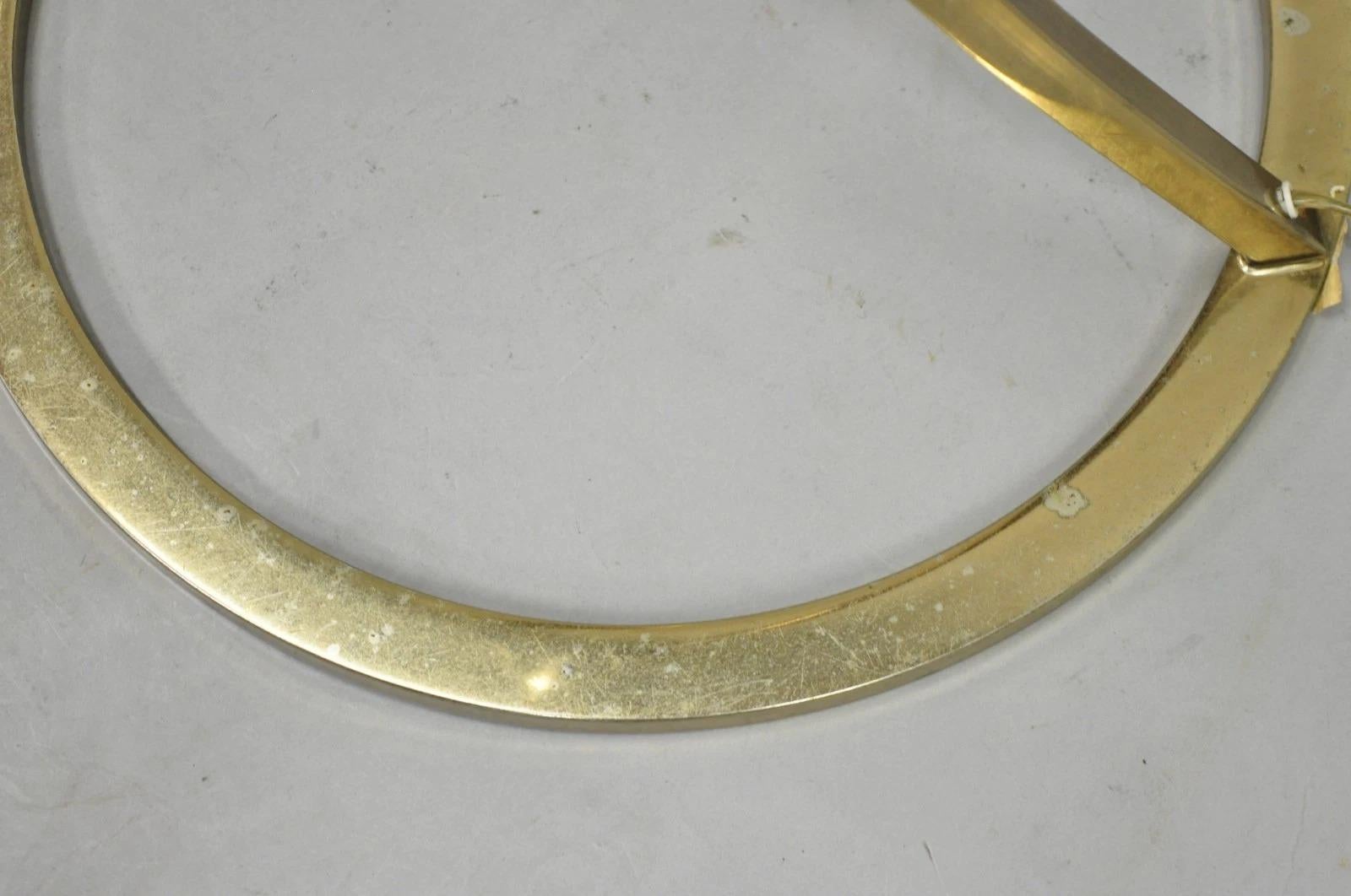 Lámpara de pie escultórica de metal chapado en latón vintage de mediados del siglo XX by Clover en venta 2