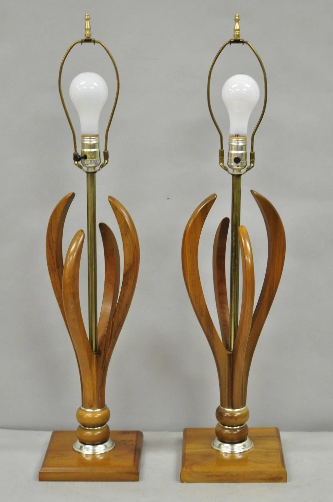 Vintage Mid Century Modern Sculptural Walnut Wood & Brass Table Lamps - a Pair For Sale 4