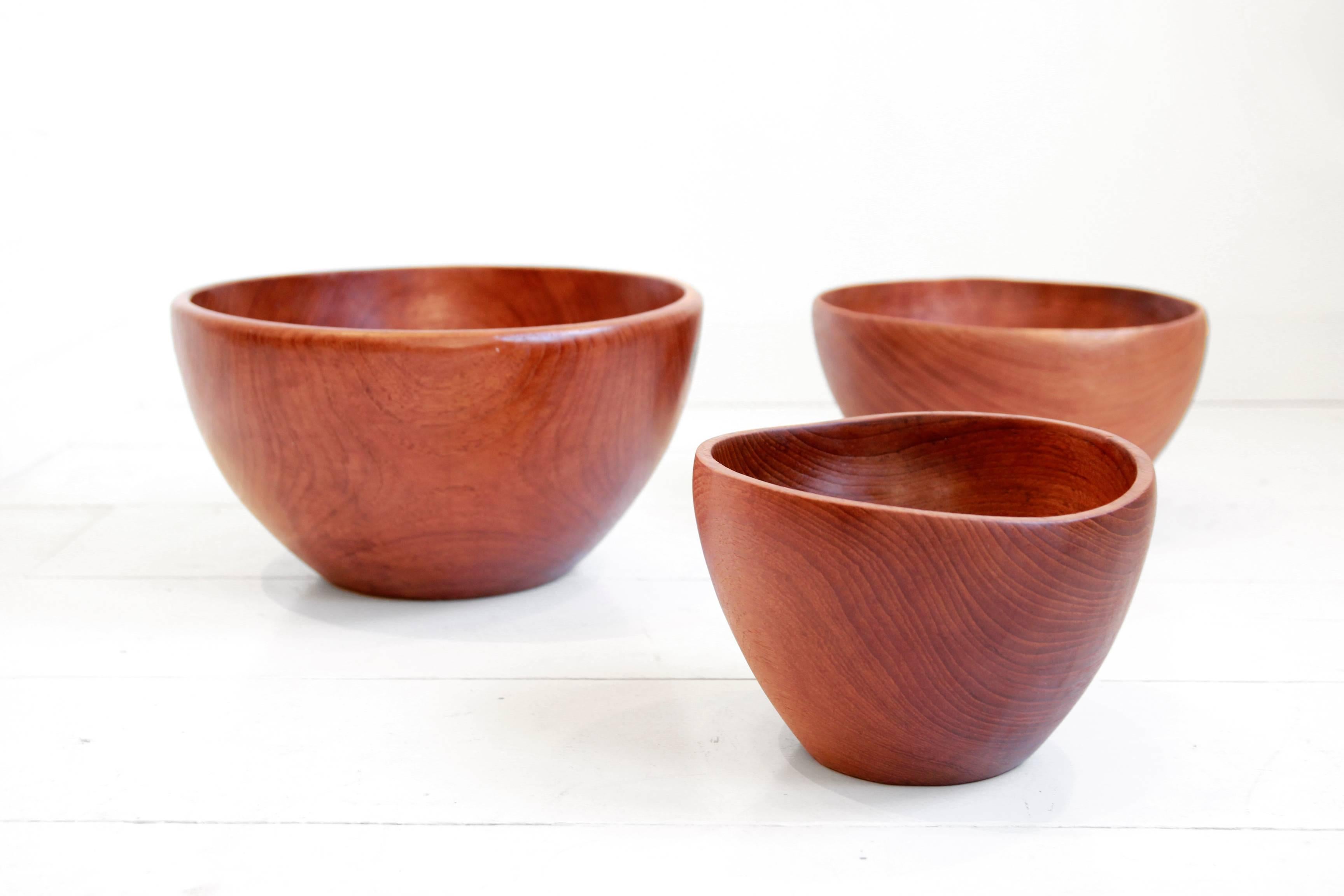 Hand-Crafted Vintage Mid-Century Modern Set of Three Large Turned Teak Bowls, Denmark 1960's