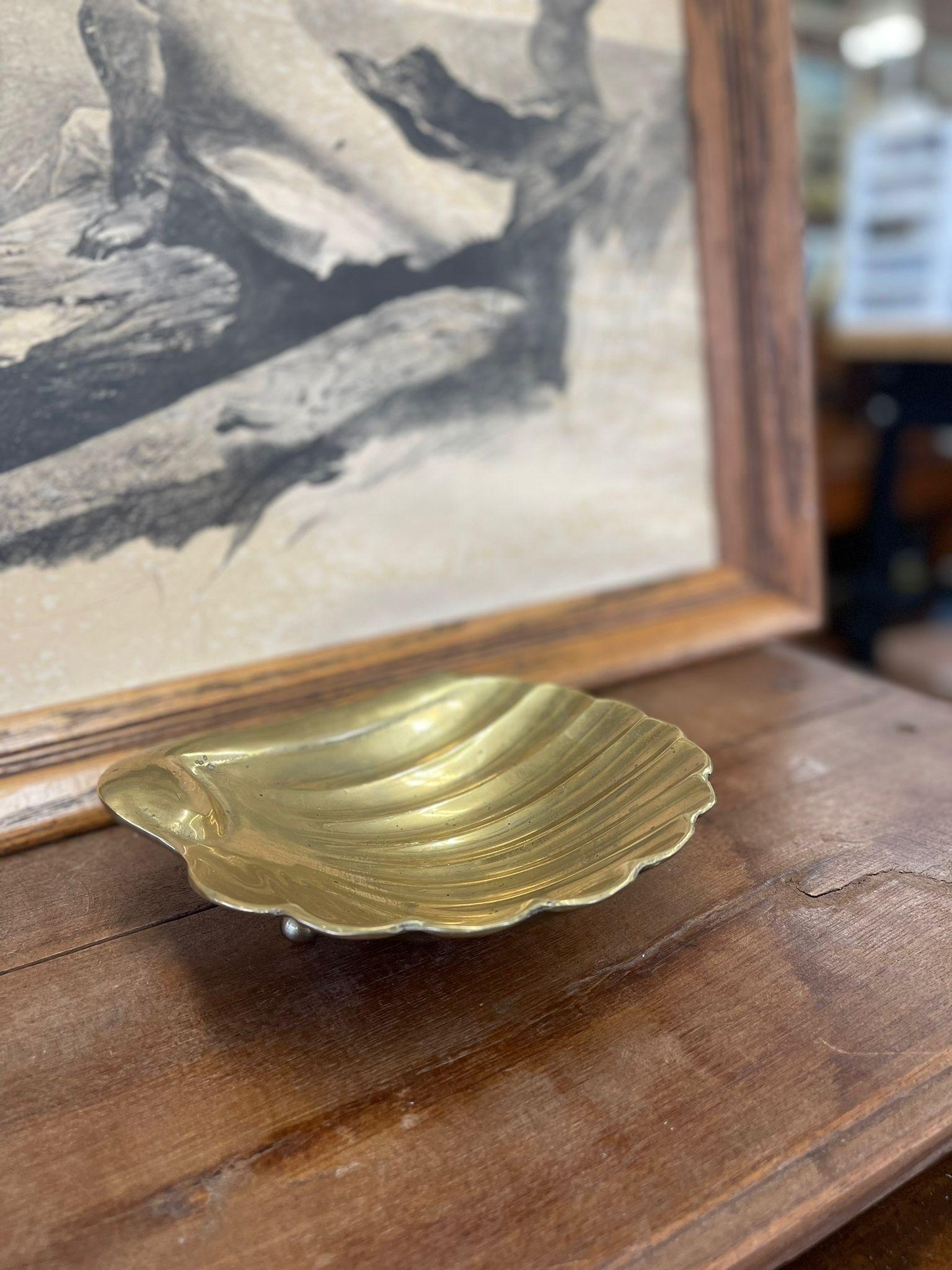 Late 20th Century Vintage Mid Century Modern Shell Brass Tone Tray For Sale