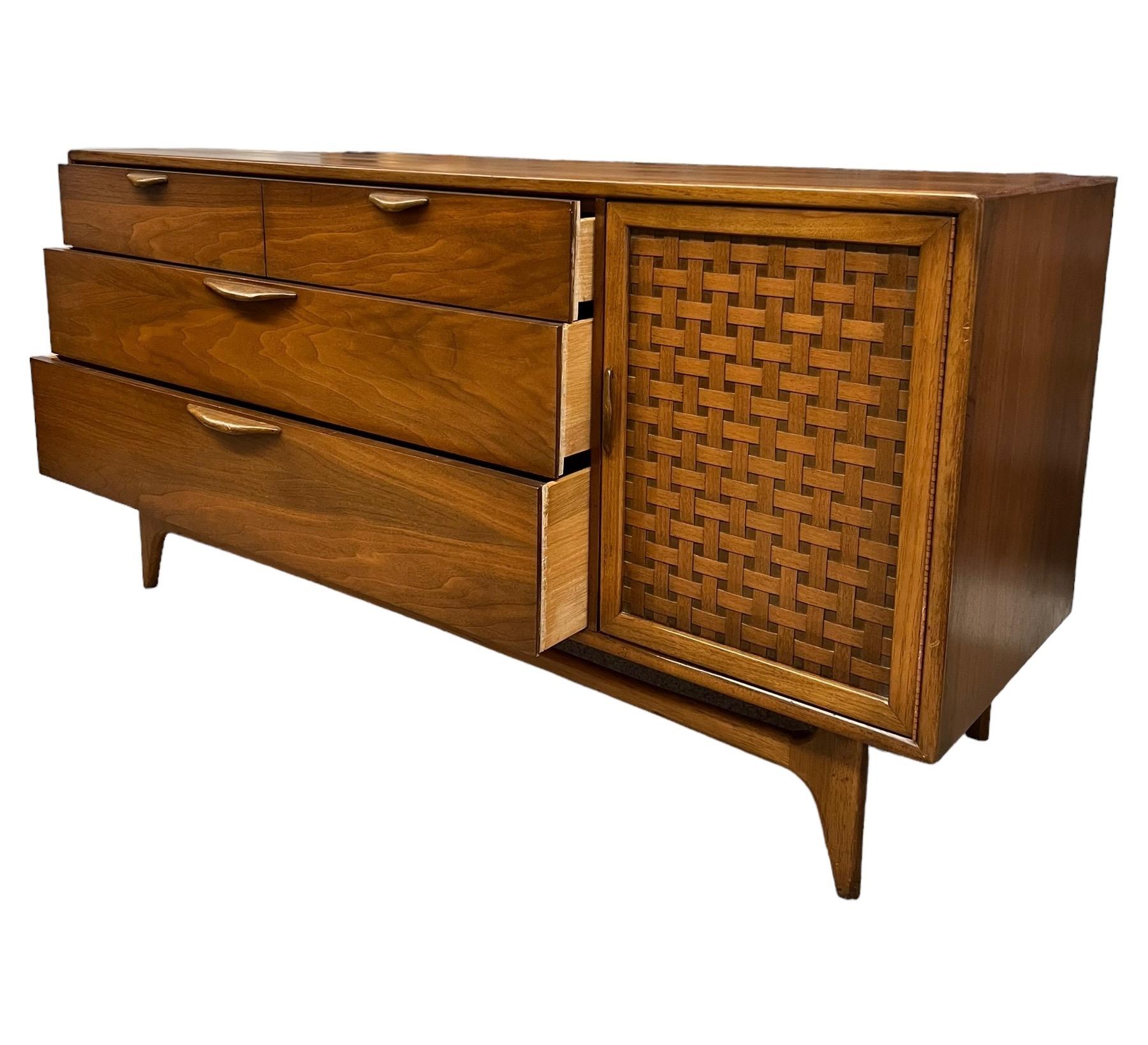 Comò a sei cassetti Vintage Mid Century Modern di Lane Furniture Company 1