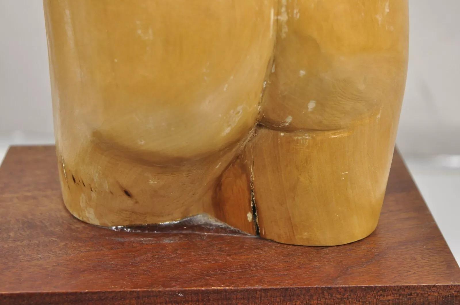 Sculpture de torse de femme nue en bois massif sculpté, moderne du milieu du siècle dernier en vente 2
