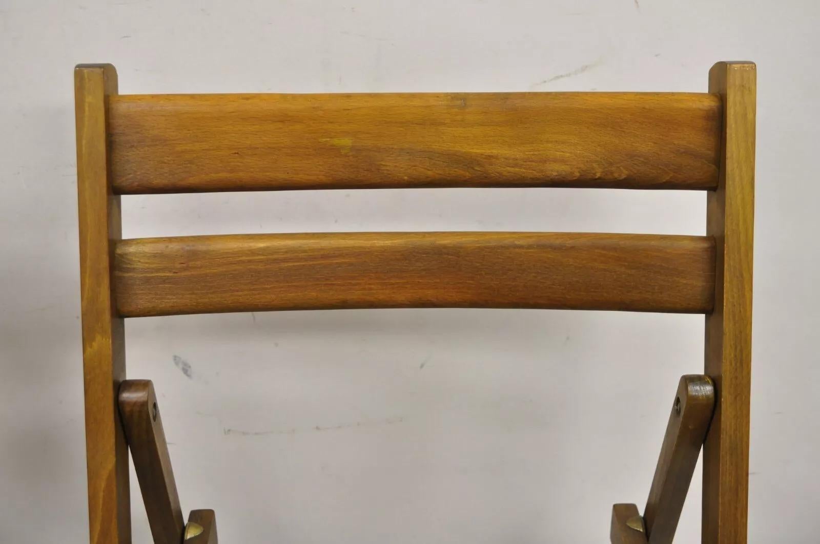 Bois Chaises pliantes à lattes en bois massif modernes du milieu du siècle dernier, lot de 6 en vente