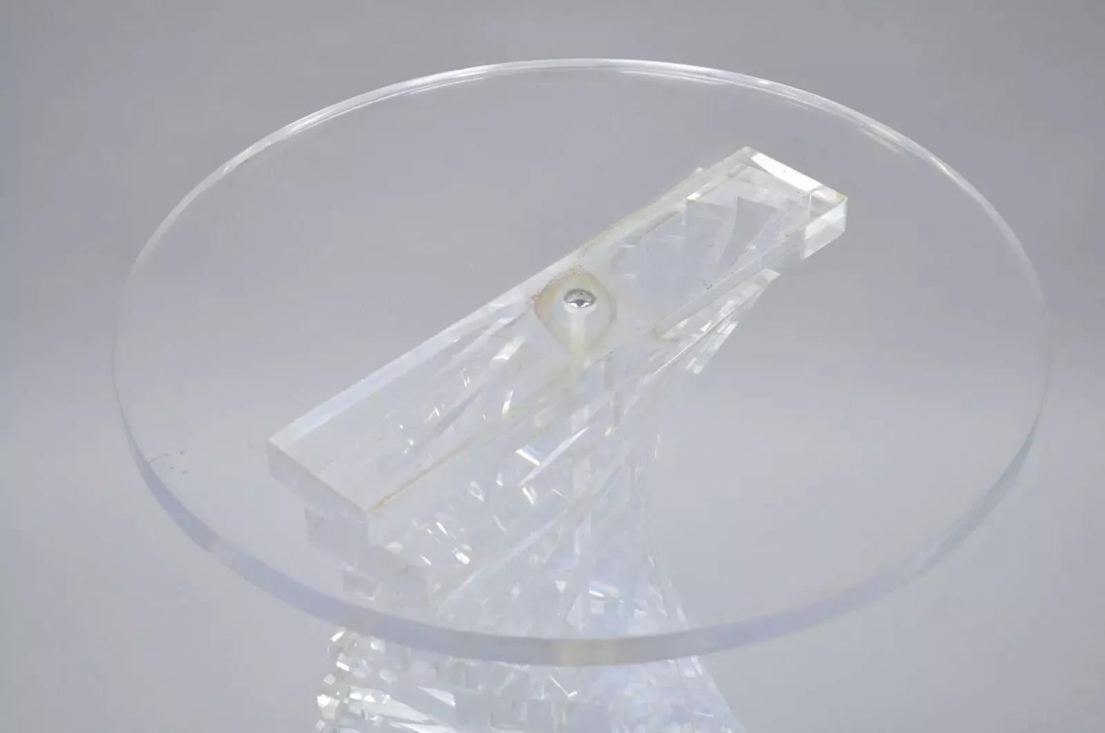 20th Century Vintage Mid Century Modern Spiral Stacked Helix Lucite Pedestal Side Table For Sale