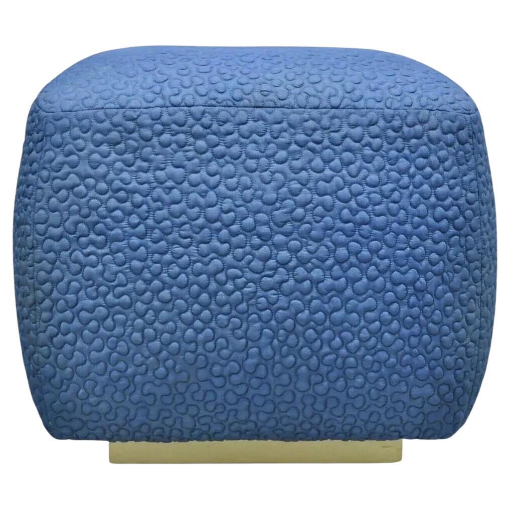 Puf Otomano Cuadrado Vintage Mid Century Modern Tela Cosida Azul sobre Ruedas en venta