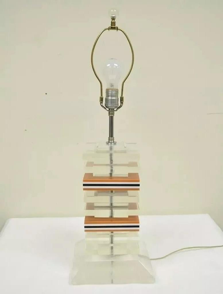 20th Century Vintage Mid Century Modern Stacked Lucite Acrylic Skyscraper Table Lamp For Sale