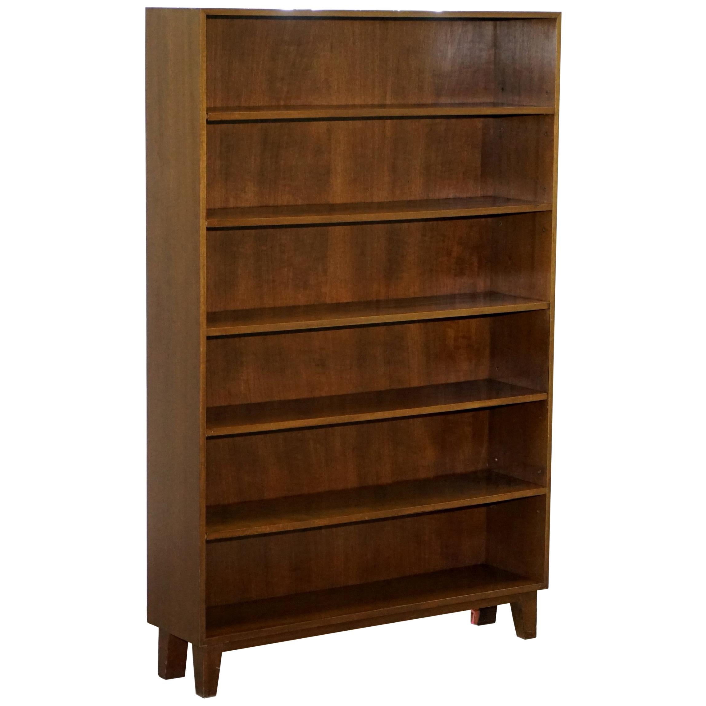 Vintage Mid-Century Modern Stamped Musterring Oberfl Behandlung Bookcase