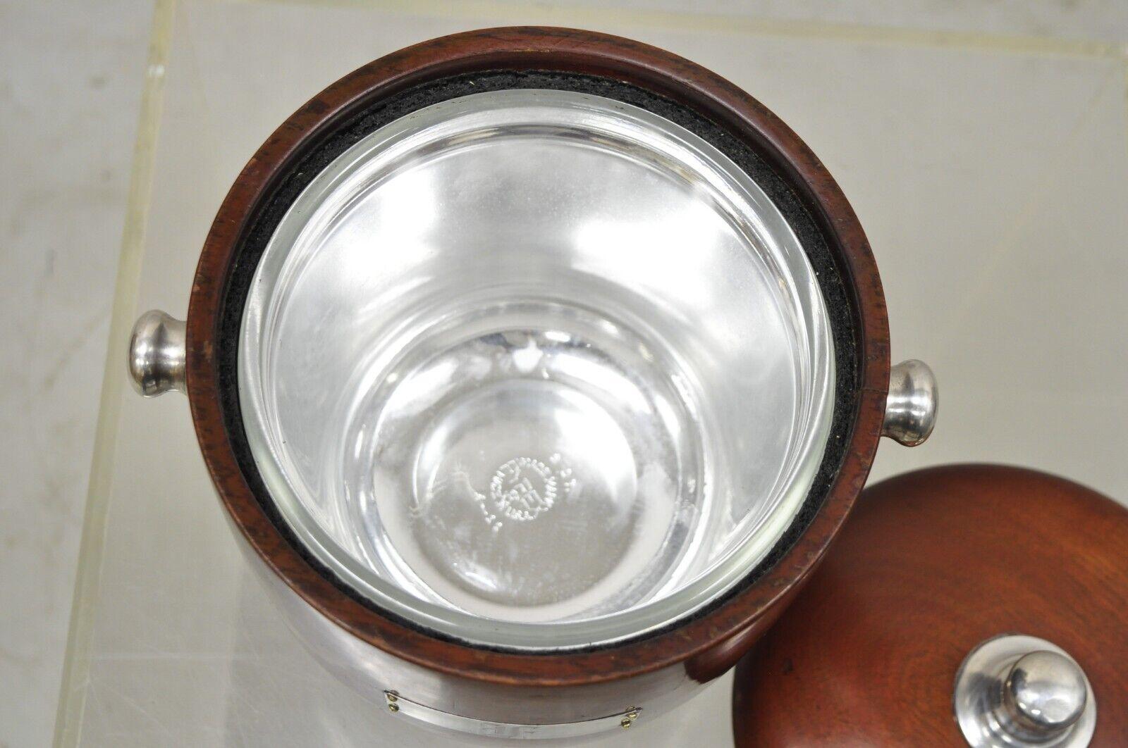 Vintage Mid-Century Modern Sterling Silver and Turned Carved Mahogany Ice Bucket In Good Condition In Philadelphia, PA