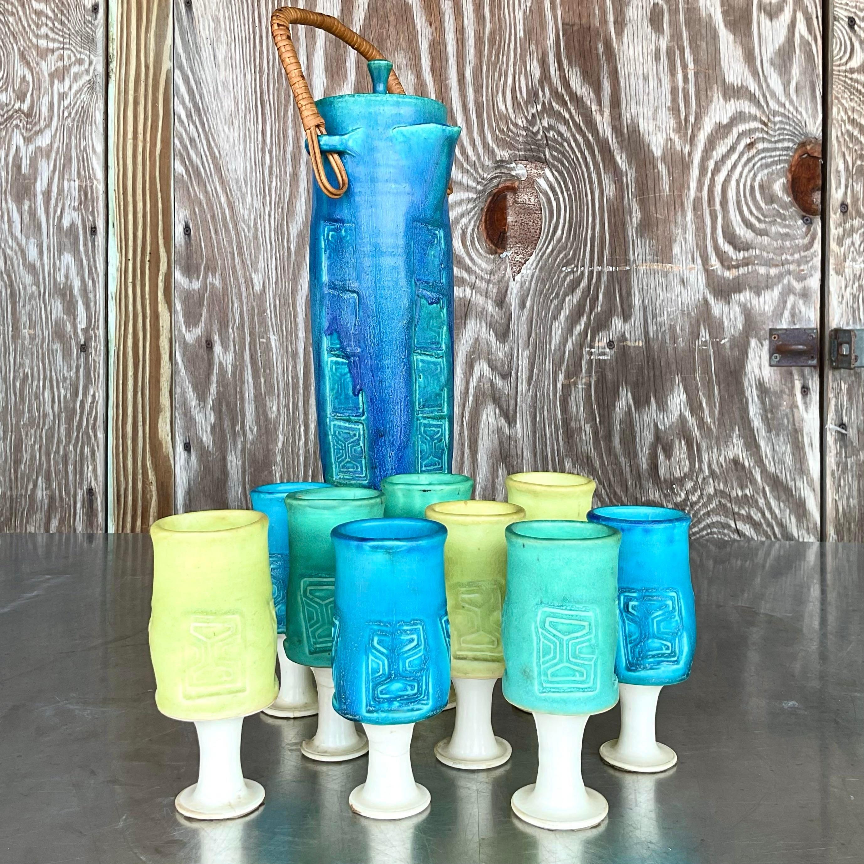 Vintage Mid-Century Modern Studio Pottery Pitcher Set - 11 Pieces im Zustand „Gut“ im Angebot in west palm beach, FL