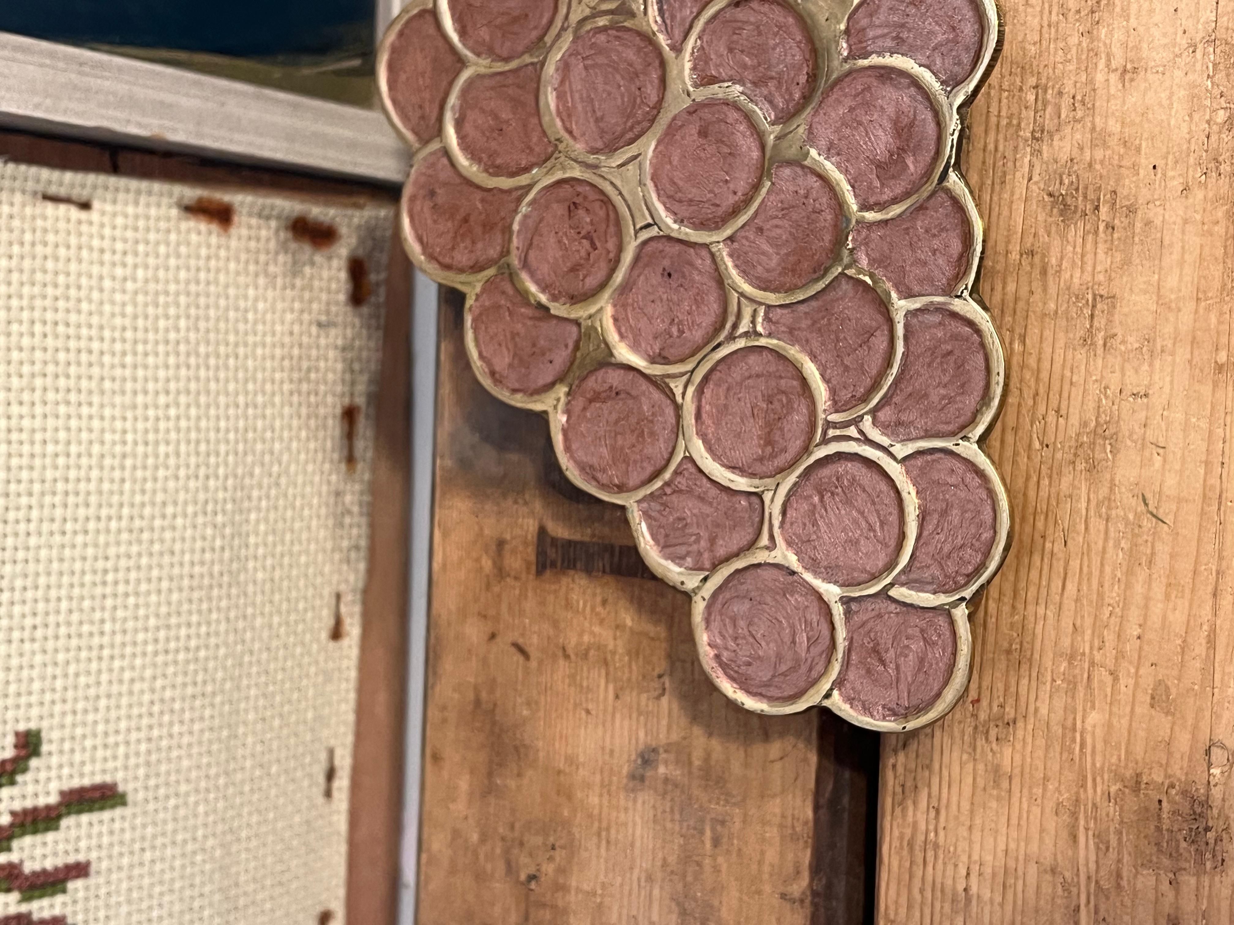 Mid-Century moderno Triket vintage in stile Mid Century Modern. Possibilmente in ottone in vendita