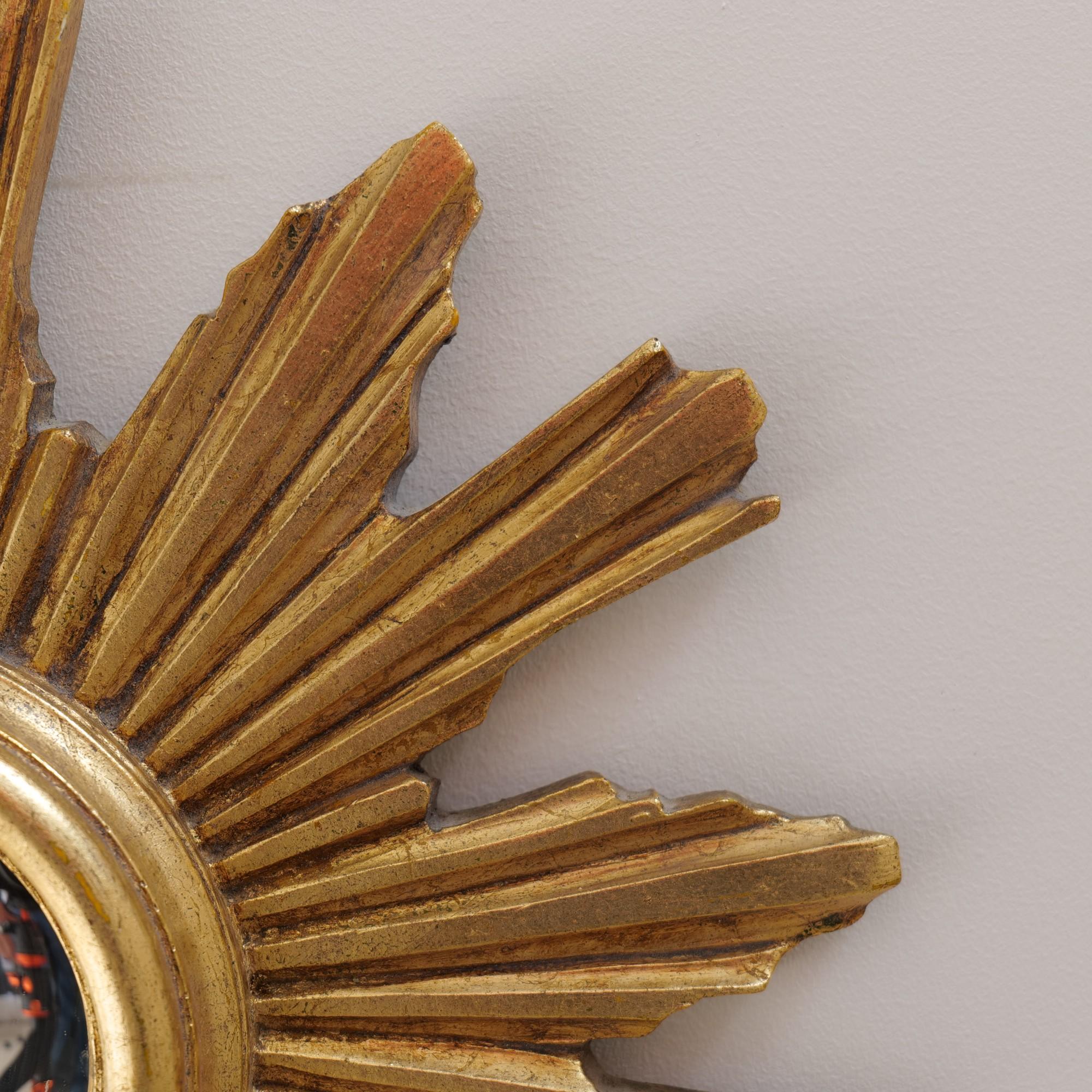 vintage mid century modern sunburst convex mirror - 1960s (Mitte des 20. Jahrhunderts) im Angebot