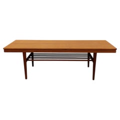 Vintage Mid Century Modern Teak Coffee Table