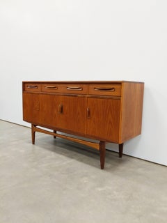 Credenza vintage de teca moderna de mediados de siglo de G Plan