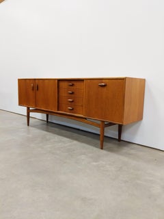 Credenza vintage de teca moderna de mediados de siglo de G Plan