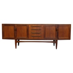 Vintage Mid Century Modern Teakholz Anrichte von G-Plan