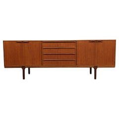 Credenza in teak vintage del Mid Century Modern di McIntosh
