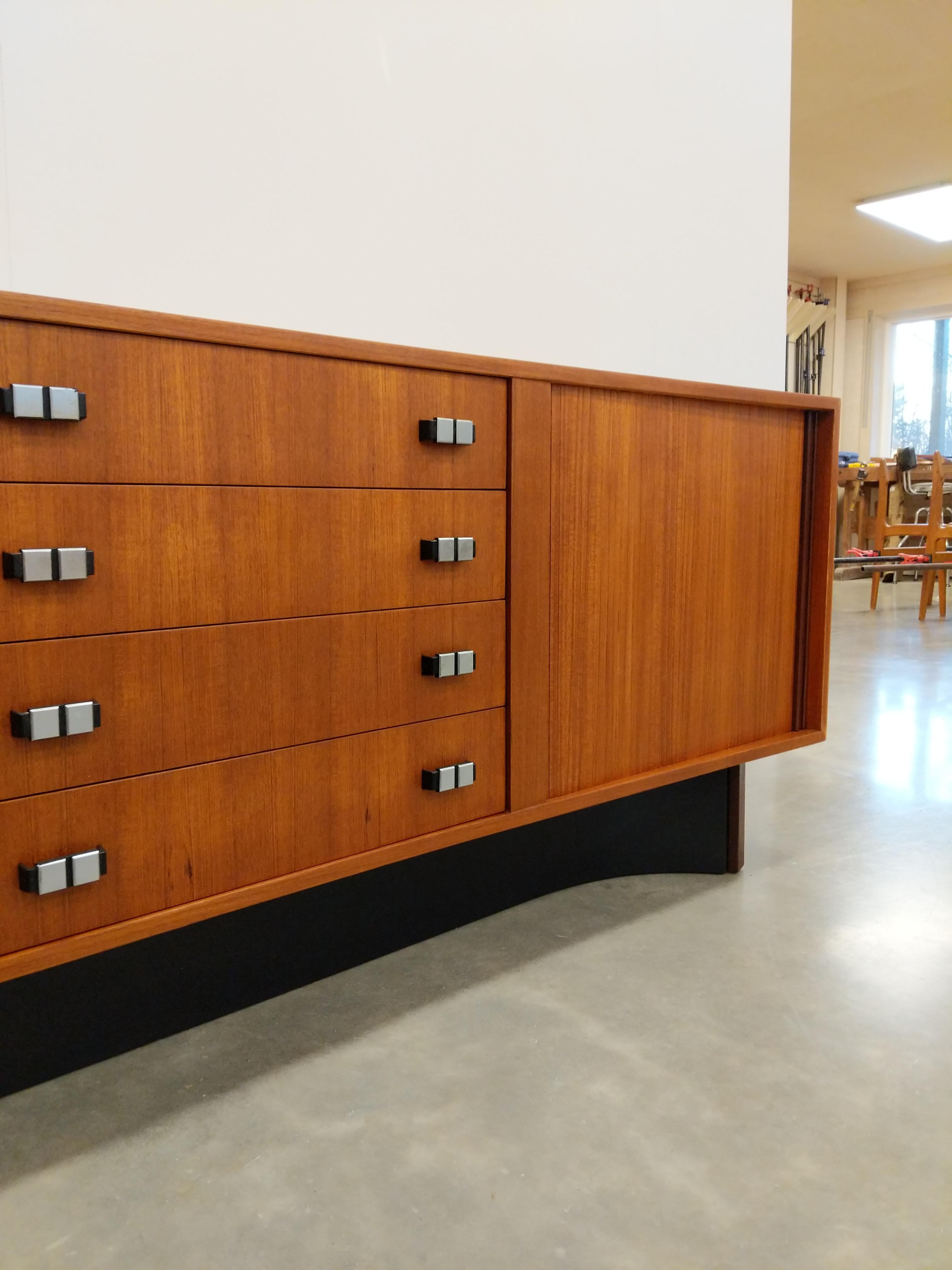 Vintage Mid Century Modern Teak Credenza by RS Associates 1