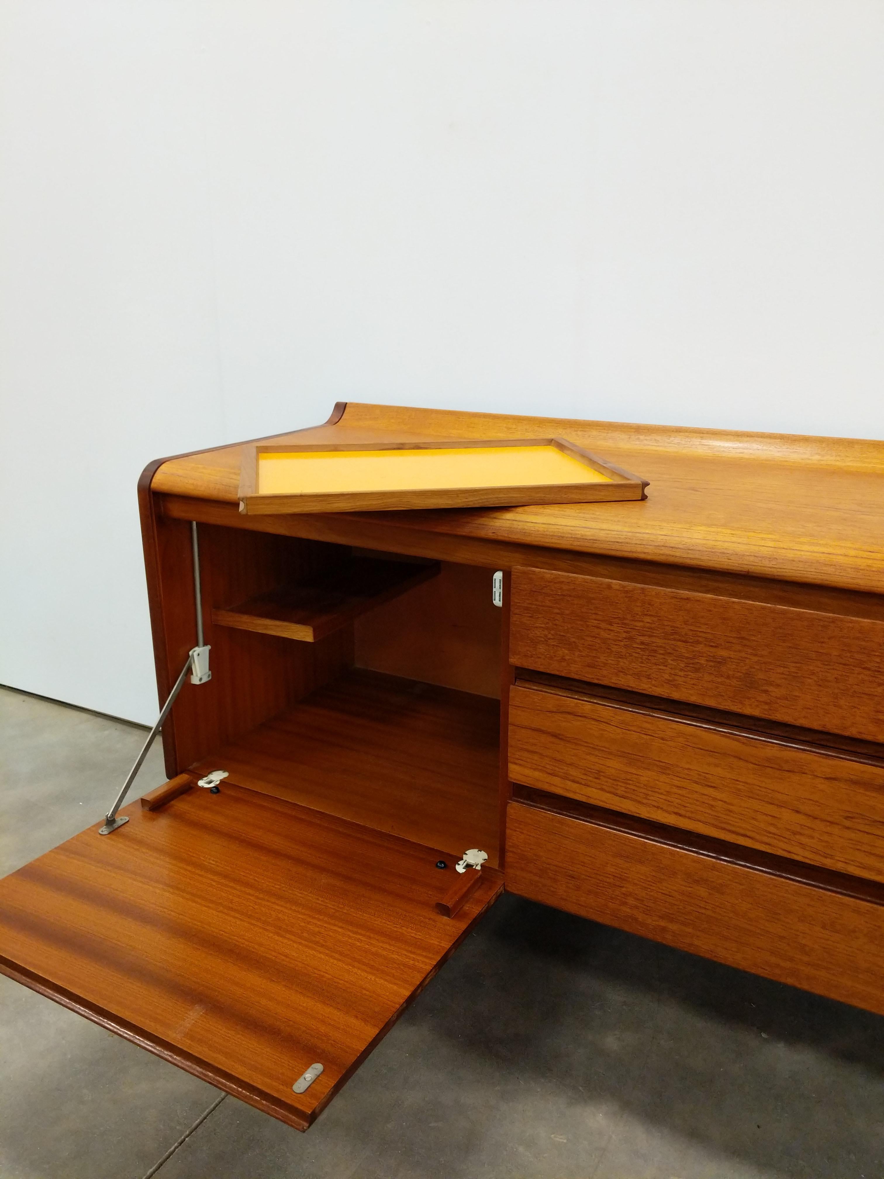 20th Century Vintage Mid Century Modern Teak Credenza by White and Newton For Sale
