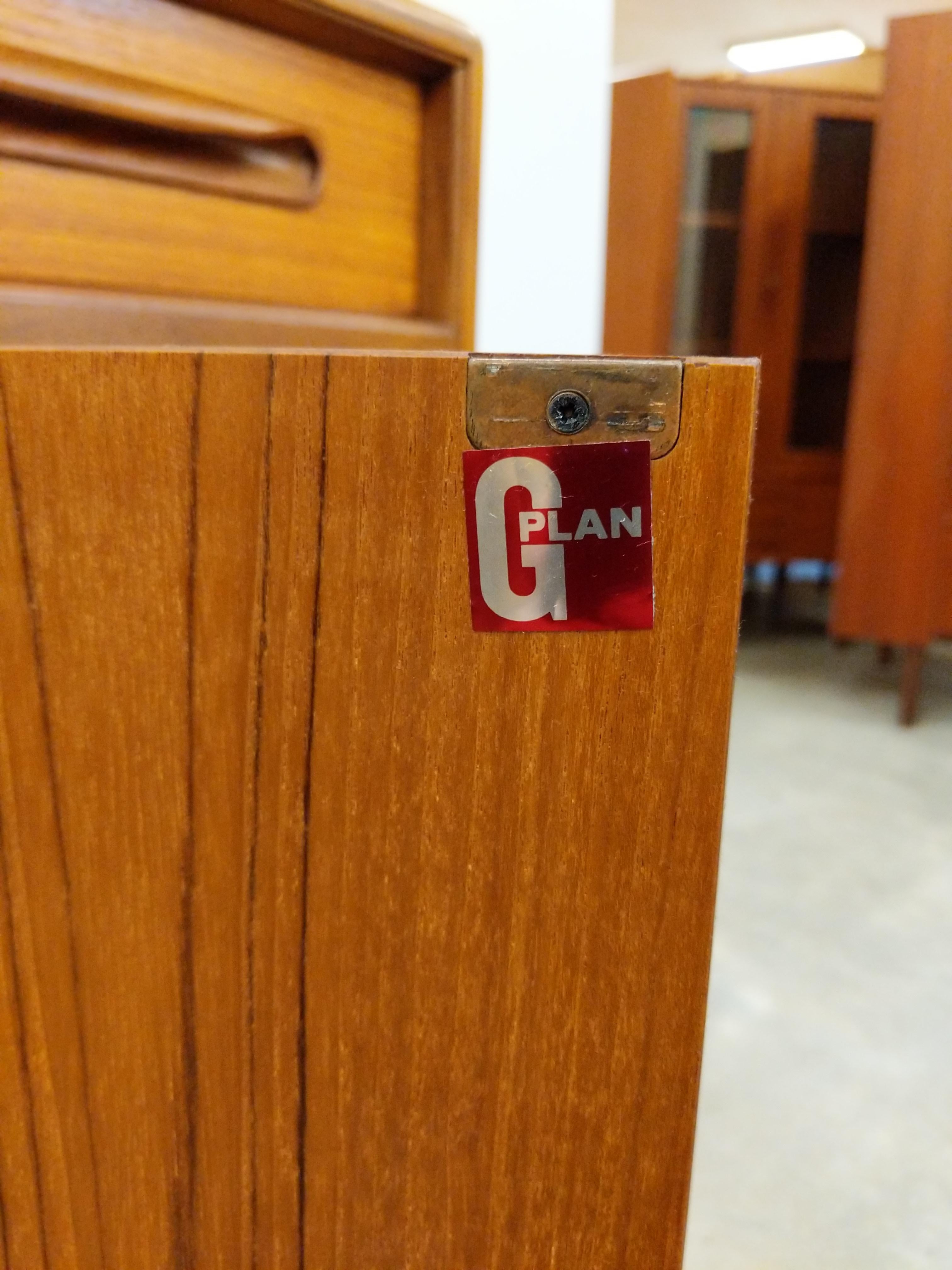 Vintage Mid Century Modern Teak Credenza / Sideboard by G Plan For Sale 3