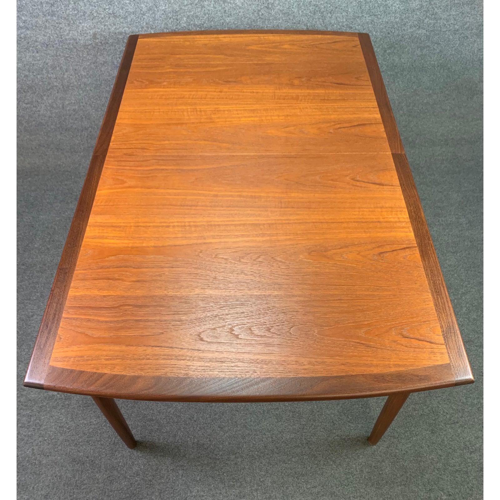 Vintage Mid-Century Modern Teak Dining Table by G Plan In Good Condition In San Marcos, CA