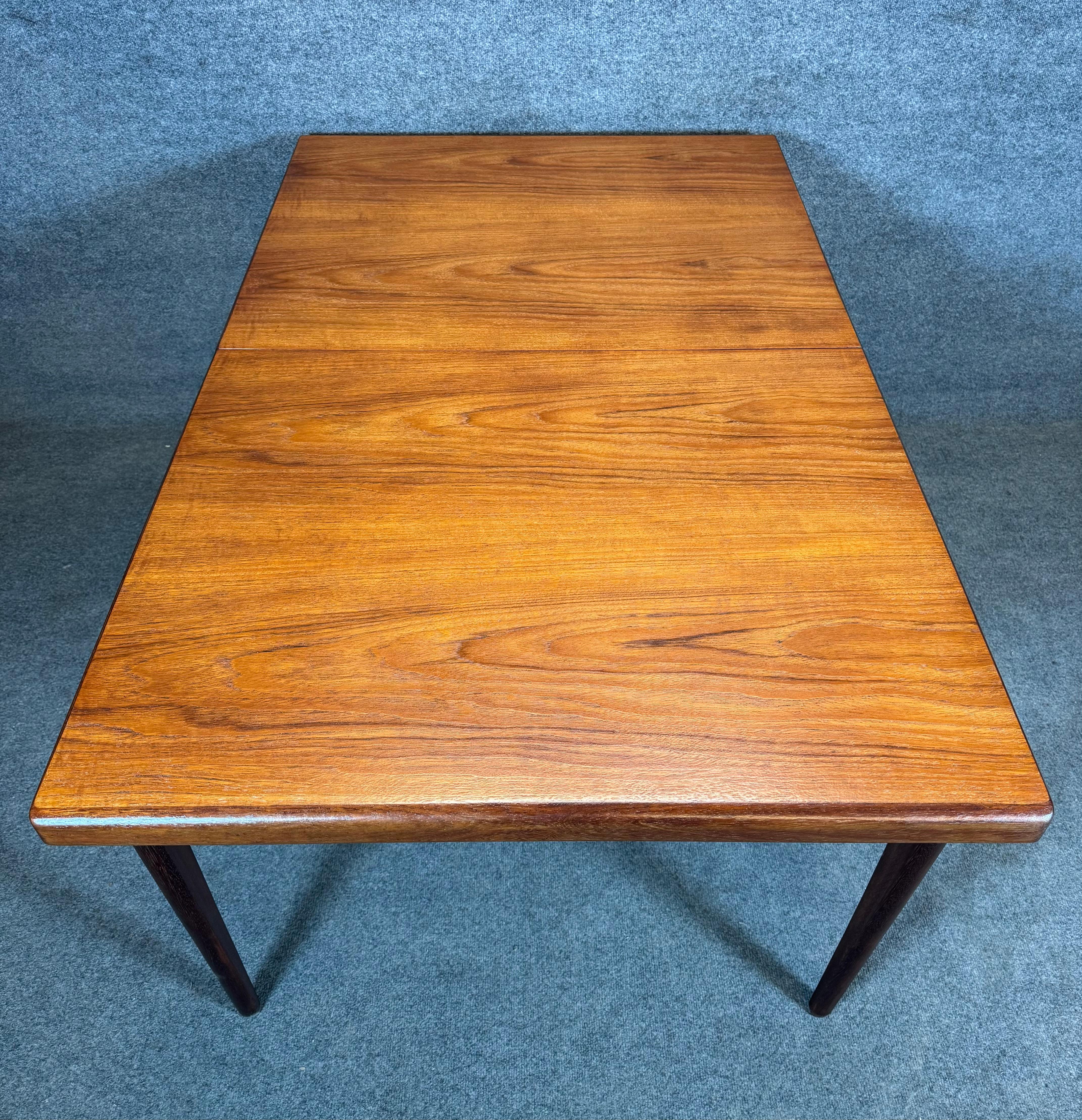Vintage Mid Century Modern Teak Dining Table by John Herbert for A. Younger Ltd. In Good Condition For Sale In San Marcos, CA