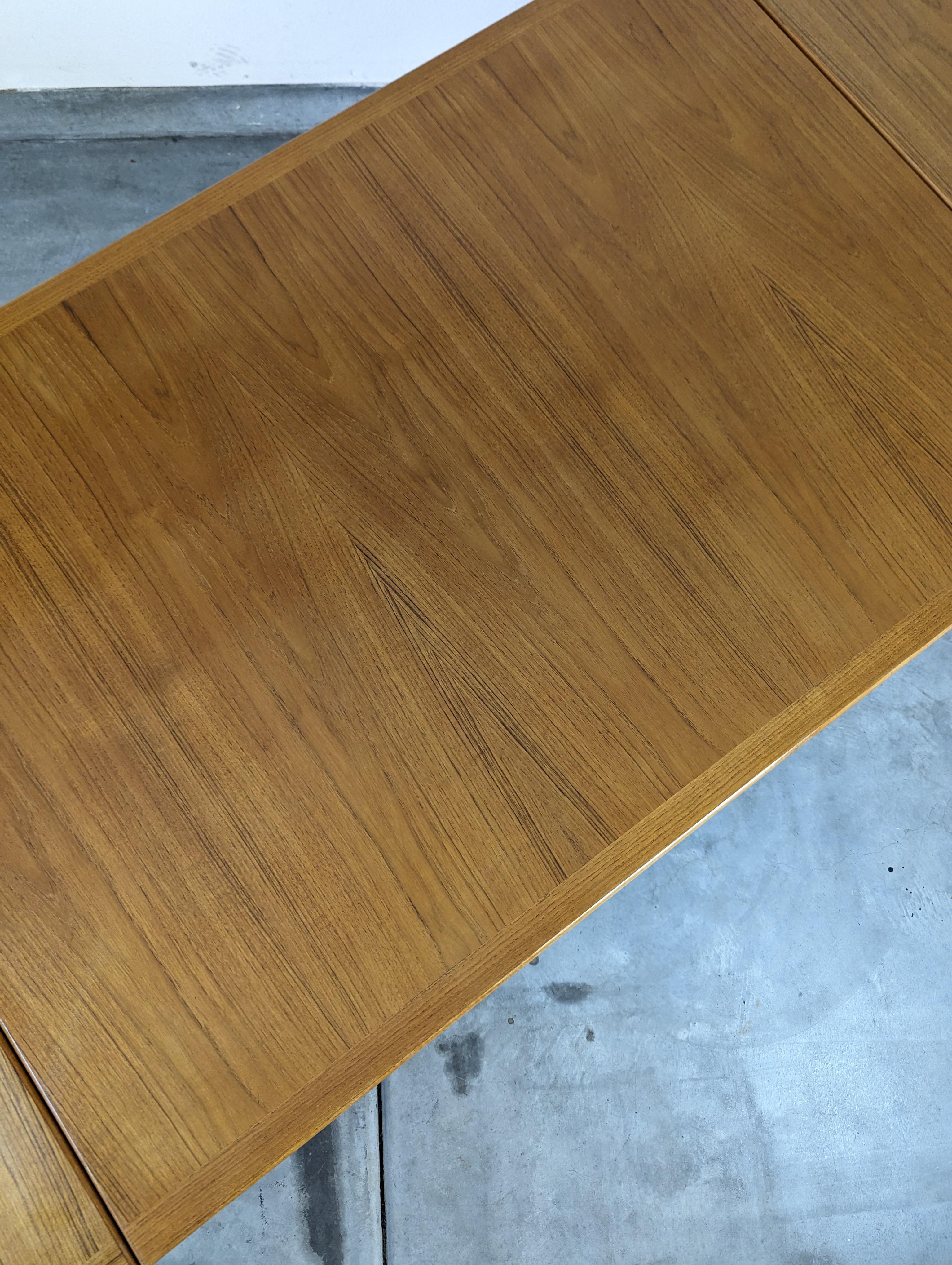 Vintage Mid-Century Modern Teak Dining Table by Slagelse, c1960s 5