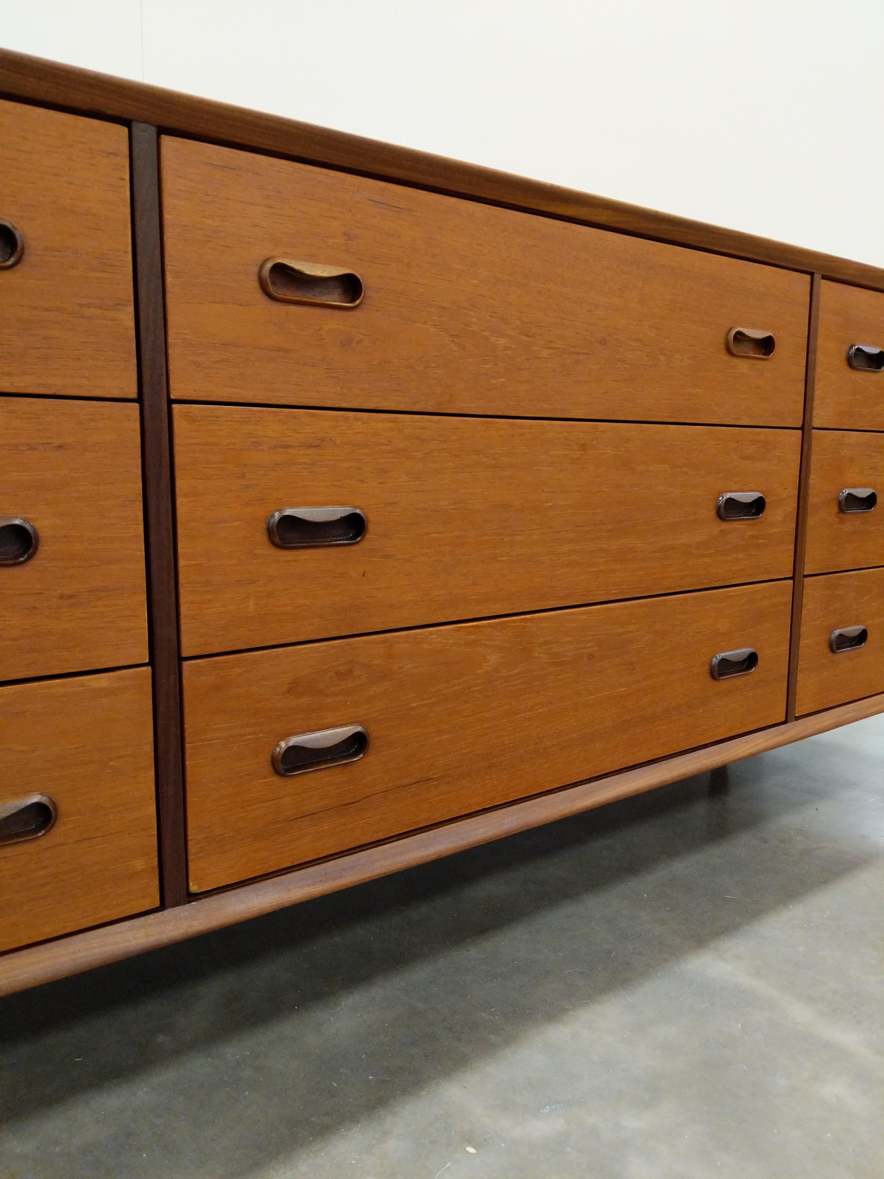 Vintage Mid Century Modern Teak Dresser 2