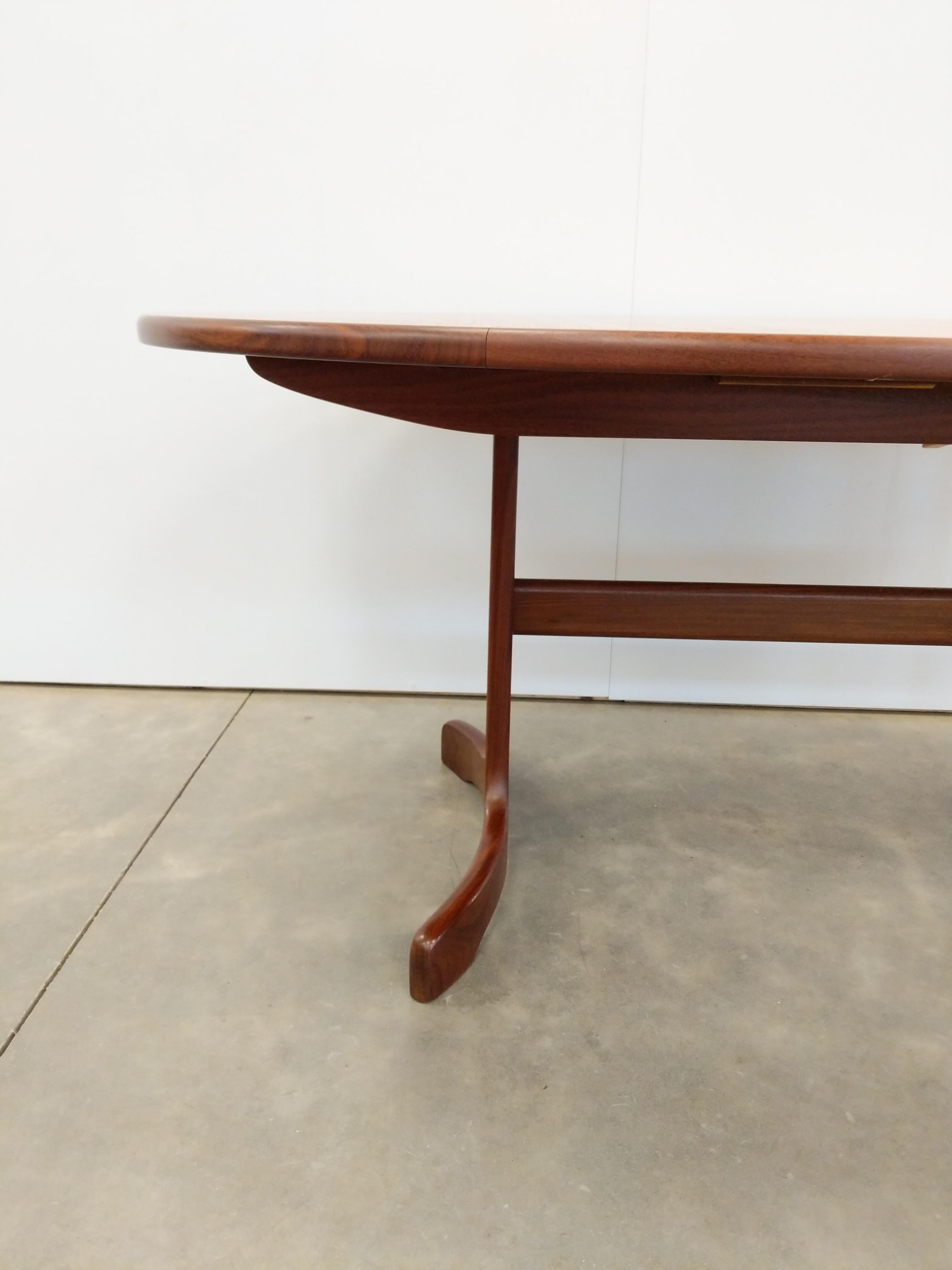 Table de salle à manger extensible en teck Vintage Mid Century Modern par G-Plan Bon état à Gardiner, NY