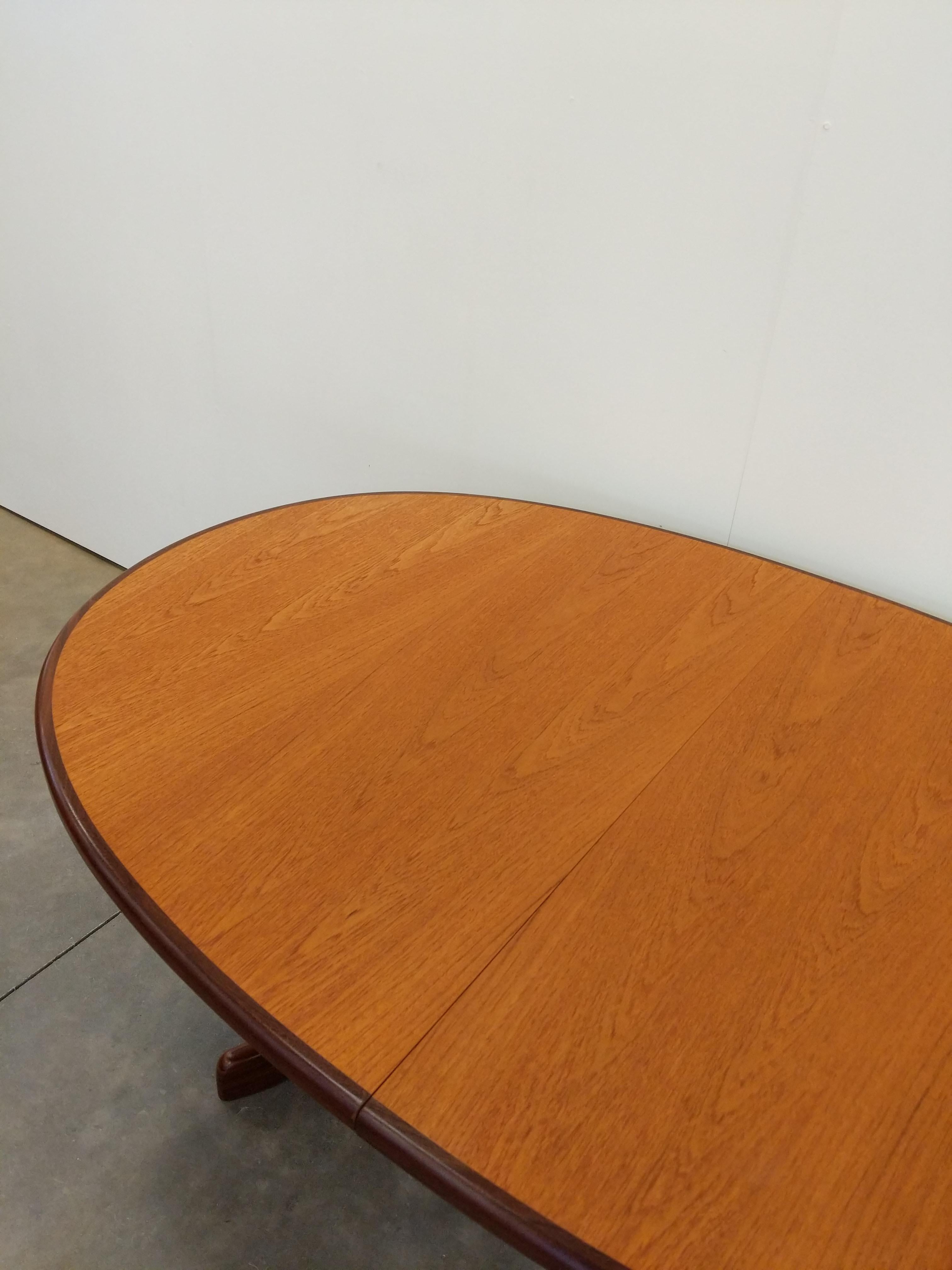 Table de salle à manger extensible en teck Vintage Mid Century Modern par G-Plan Bon état - En vente à Gardiner, NY